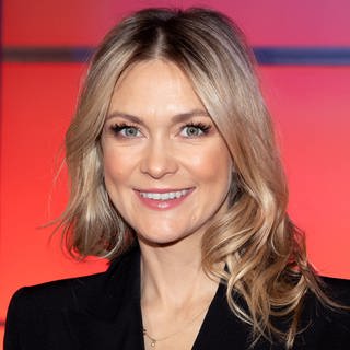 Die Sänergin Linda Hesse beim 27. RTL Spendenmarathon "Wir helfen Kindern" (2022).