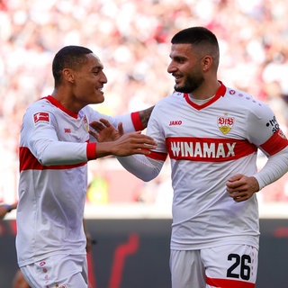 Enzo Millot (links) und Deniz Undav vom VfB Stuttgart
