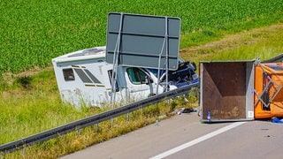 Ein verunglücktes Wohnmobil