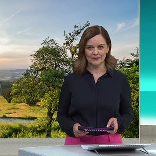 Nachrichtensprecherin Anke Neuzerling