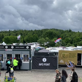 Dunkle Wolken über dem Festivalgelände "Rock am Ring" in der Eifel