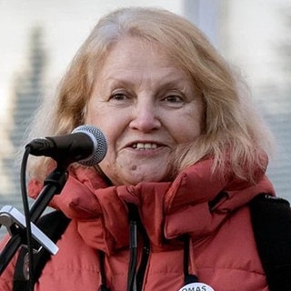 Anna Ohnweiler, Gründerin von "Omas gegen Rechts".