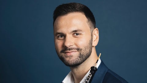 Oboist Ilyes Boufadden Adloff (Foto: Daniel Delang) Oboist Ilyes Boufadden Adloff