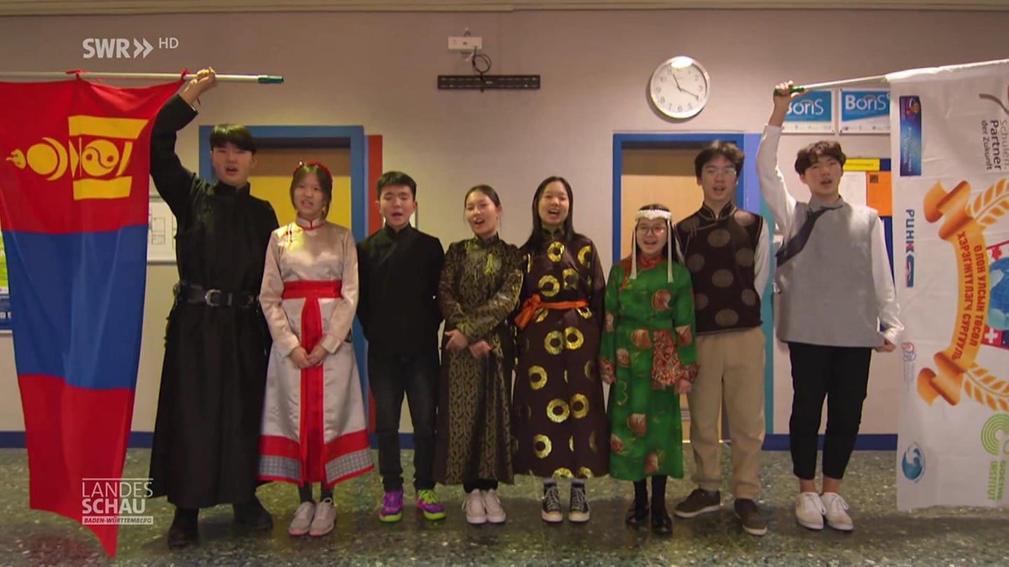 Mongolen zu Beusch in Dorfschule