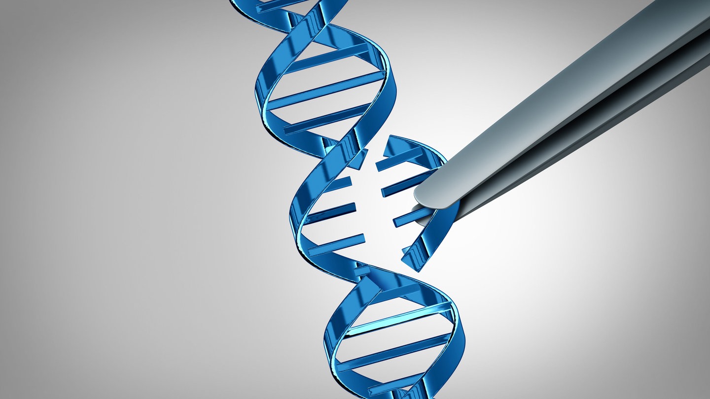 Pinzette stellt Genschere CRISPR/Cas dar und entnimmt Teil der DNA. Mit CRISPR sind viele Hoffnungen auf eine Therapie verbunden.