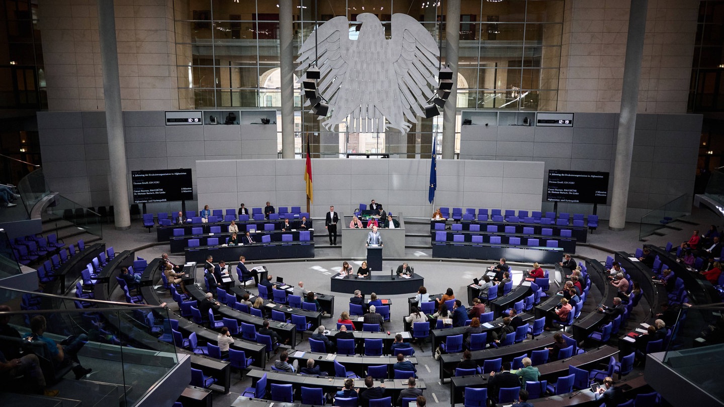 Plenarsitzung im Bundestag in Berlin.